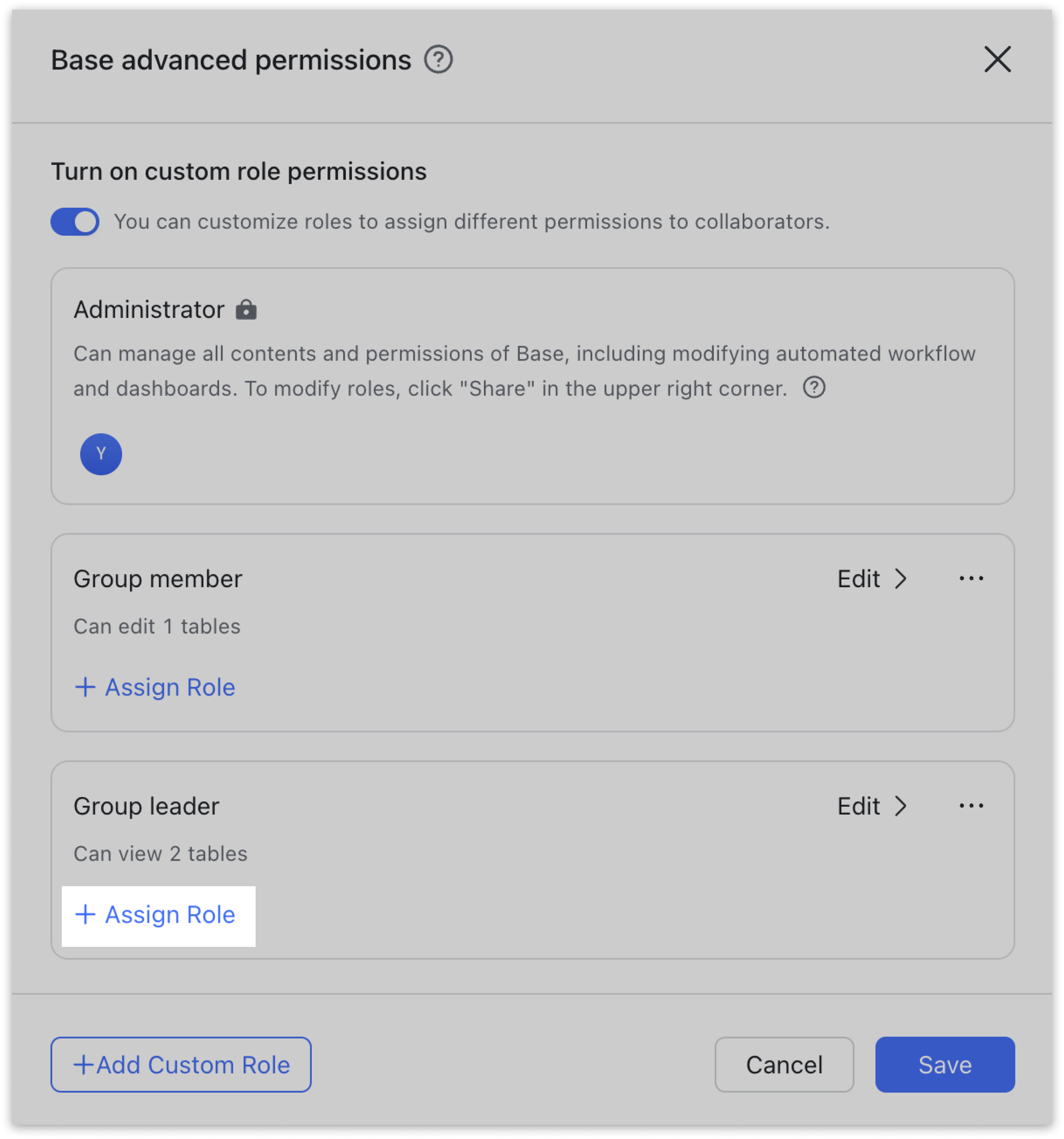 Base use case: Configure different permissions for different roles